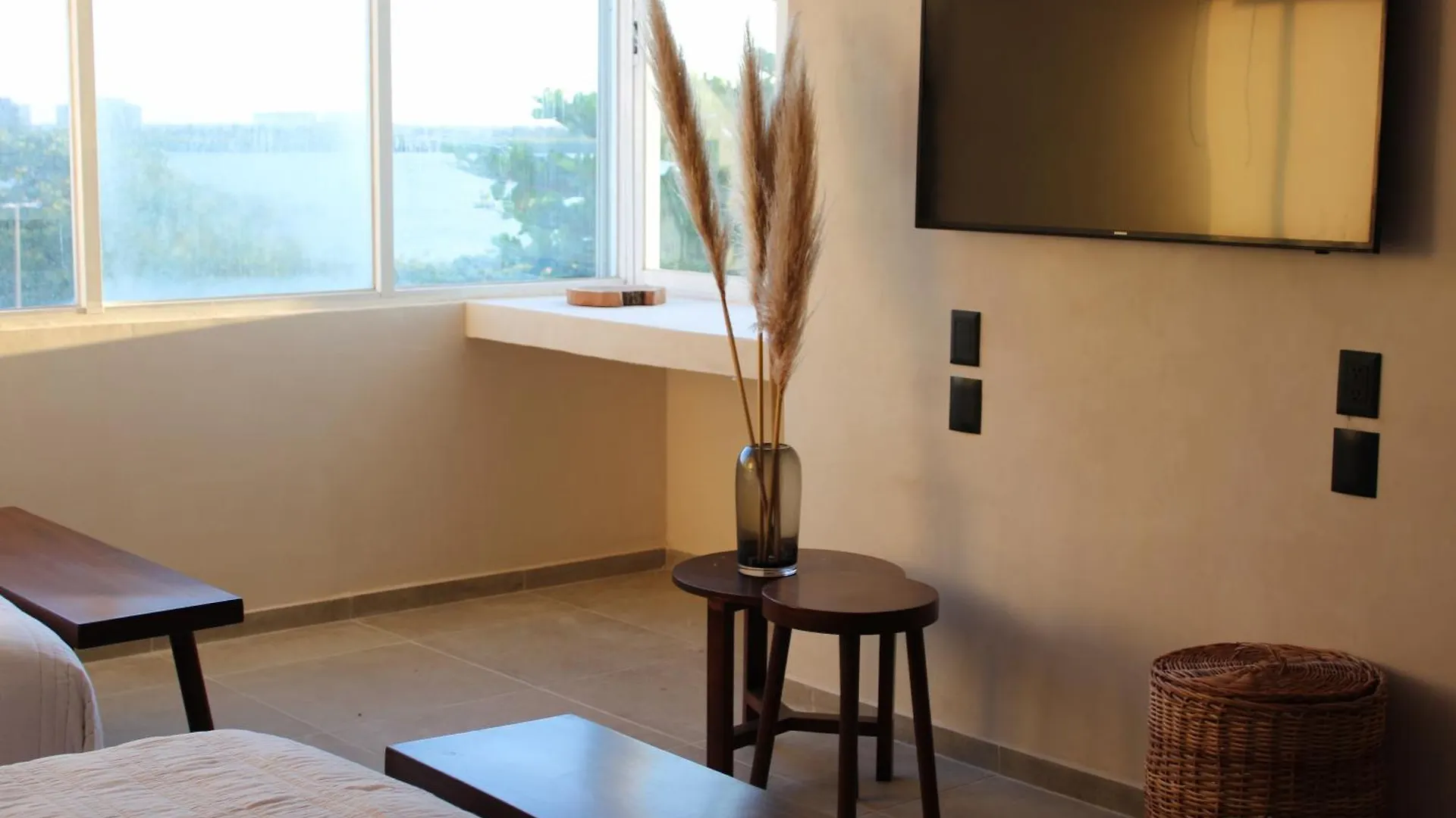 Lua Boutique Studios Cancun