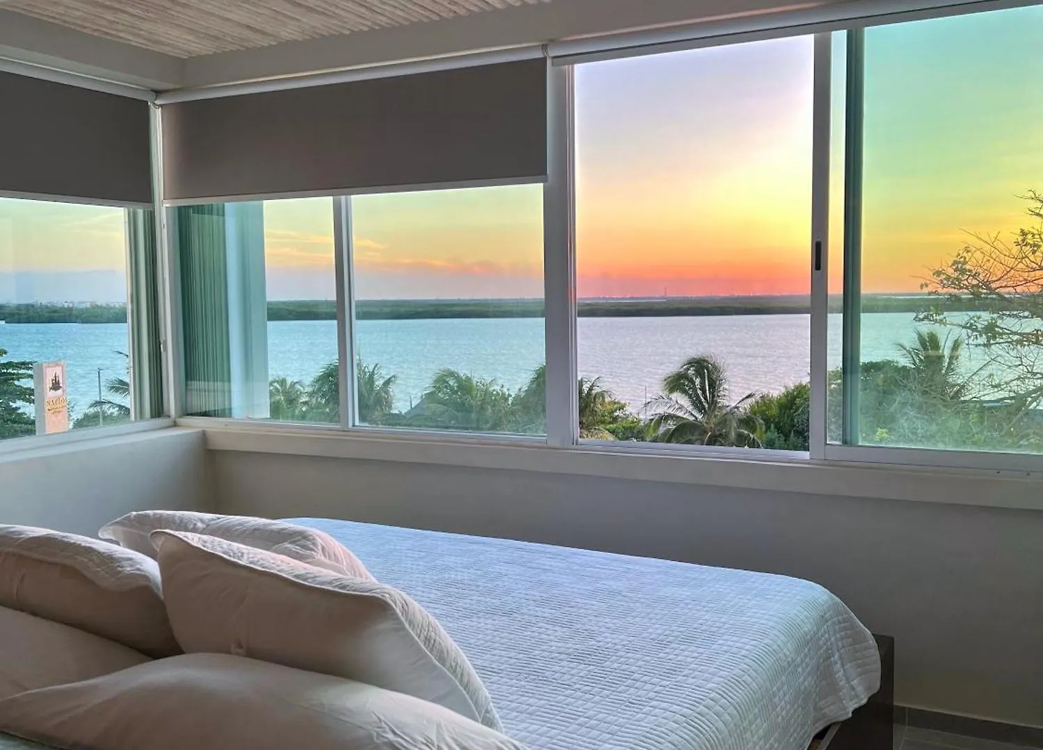 Lua Boutique Studios Cancun